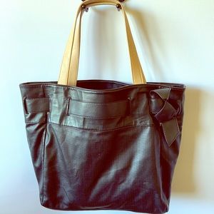 Zip Top Tote